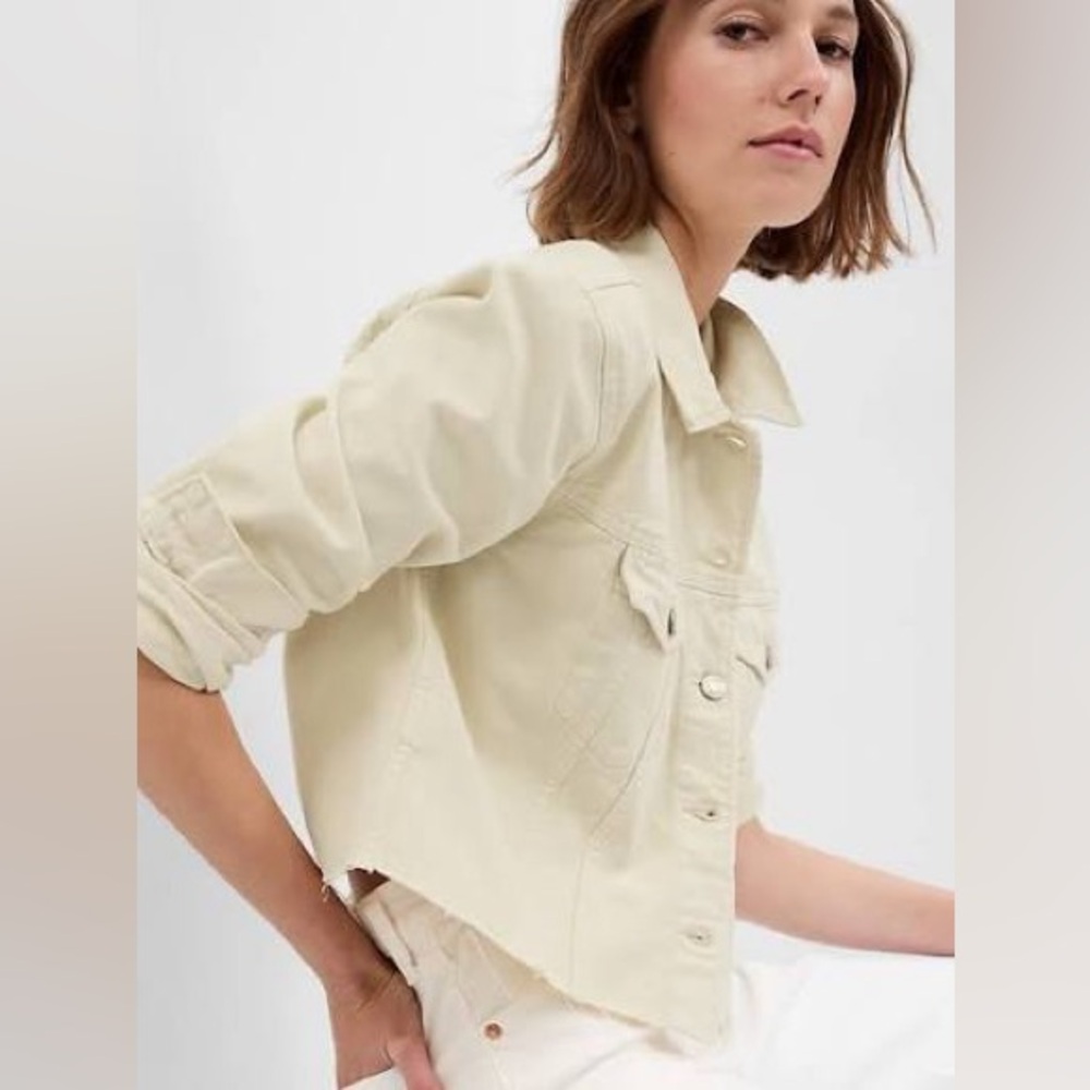 GAP Cropped Denim Jean Jacket
